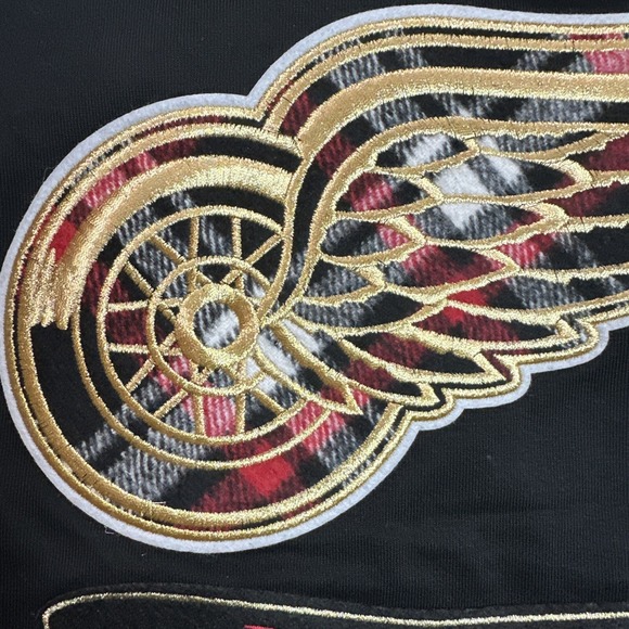 NEW Pro Standard NHL Detroit Red Wings Men's Black Pro Prep XL Crew Neck Shirt - Picture 9 of 14